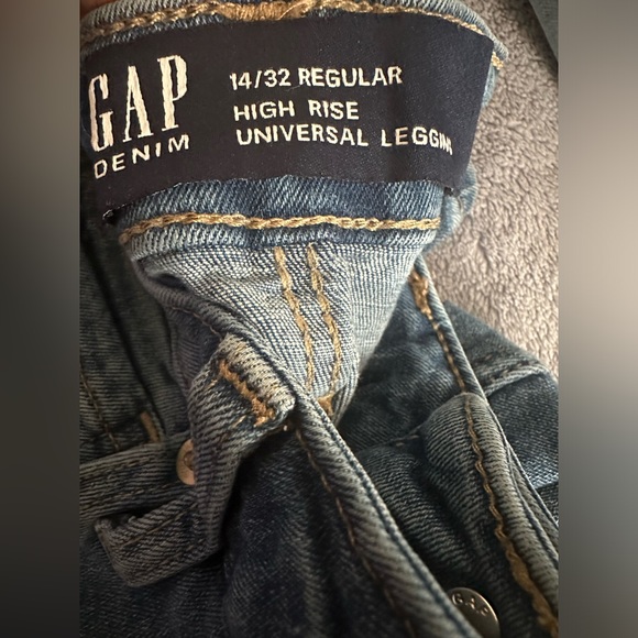 Gap High Rise Universal Legging - Picture 3 of 3